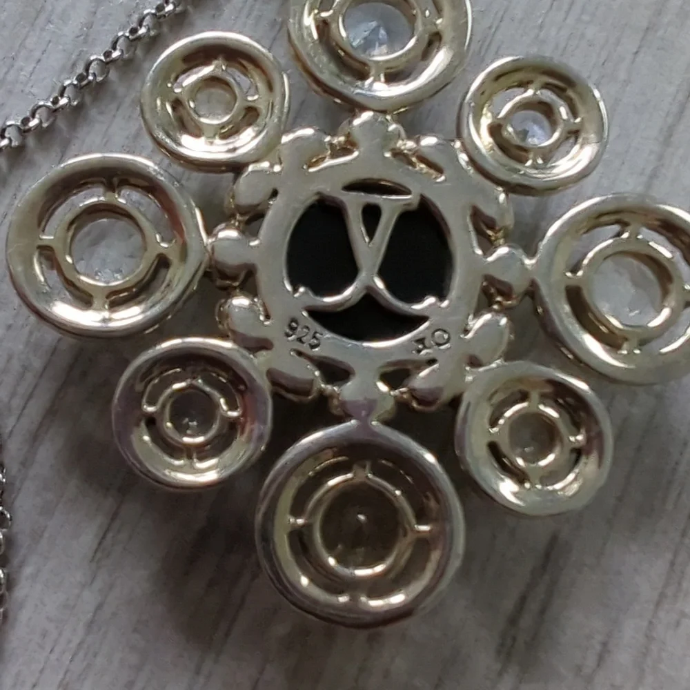 925 Silver necklace with pendant